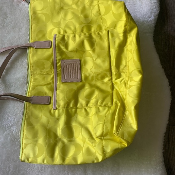 Coach Tote Bag - Picture 2 of 12